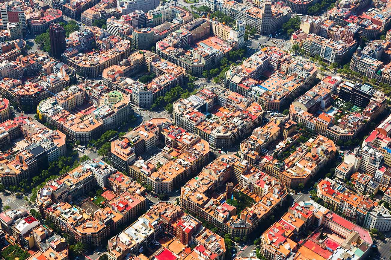 Eixample y Ciutat Vella son los distritos de Barcelona con mayor stock inmobiliario
