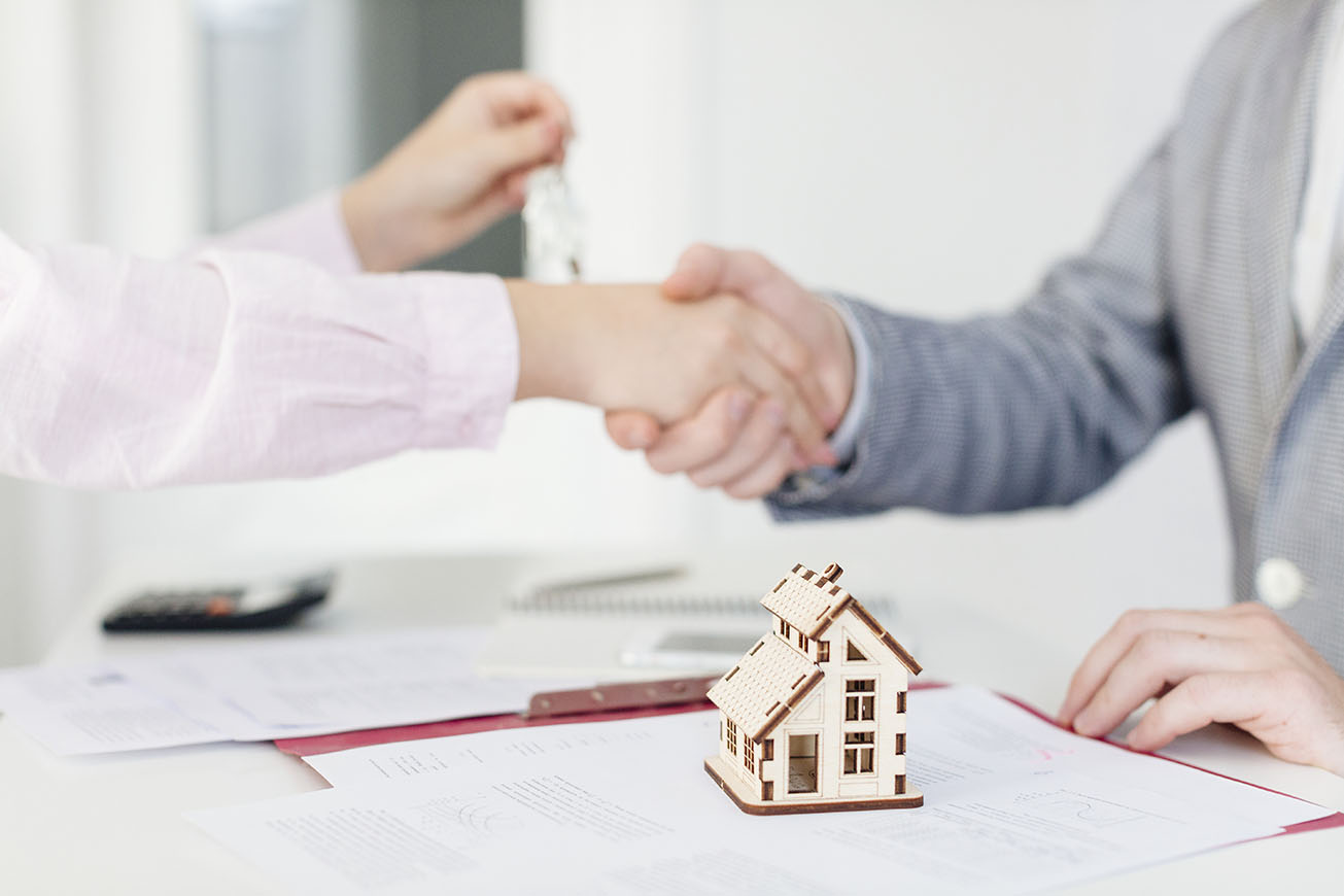 Los bancos se desprenden de sus activos inmobiliarios