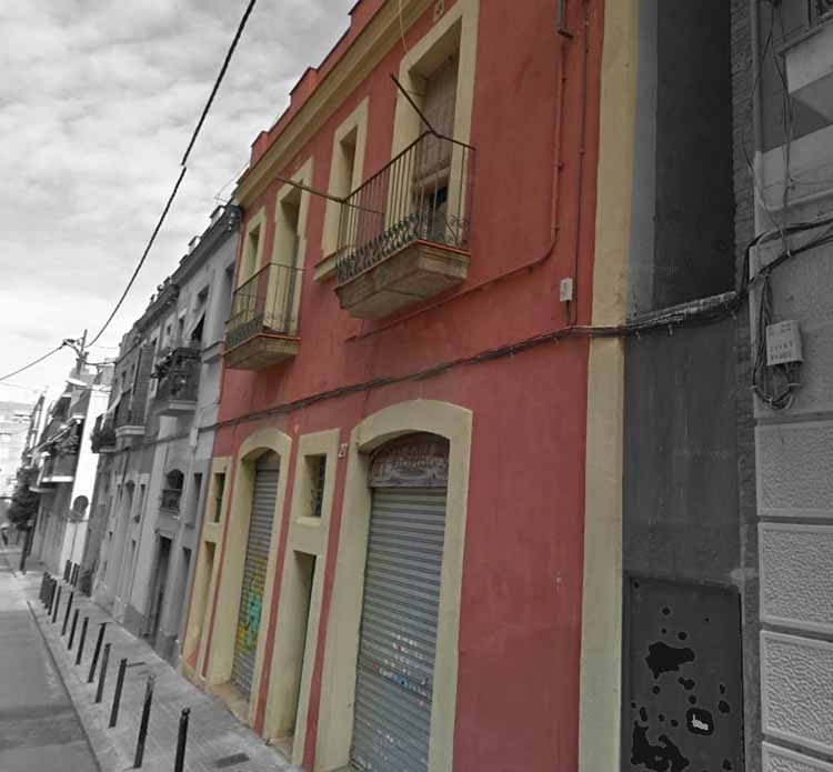 Amposta 27 — Edificio adquirido por MK Premium en Barcelona